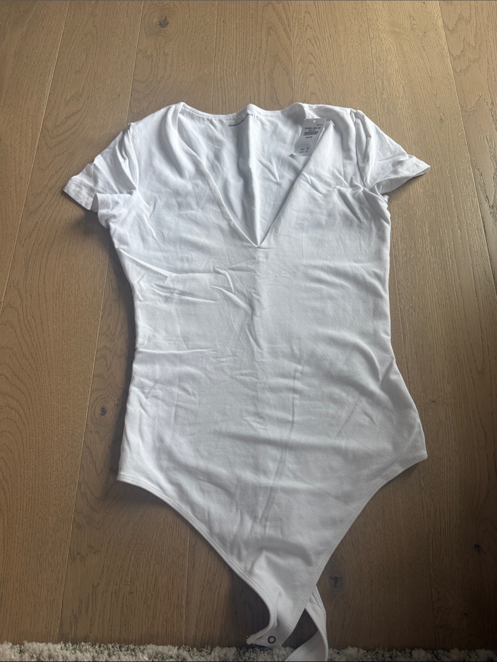 Abercrombie & Fitch White V-Neck Short Sleeve Bodysuit